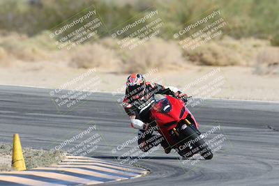 media/Nov-16-2025-Race Pace (Sun) [[8c5fa54630]]/Non Verified Riders (1st 20 Minutes)/2-Turn 10 (1010am)/